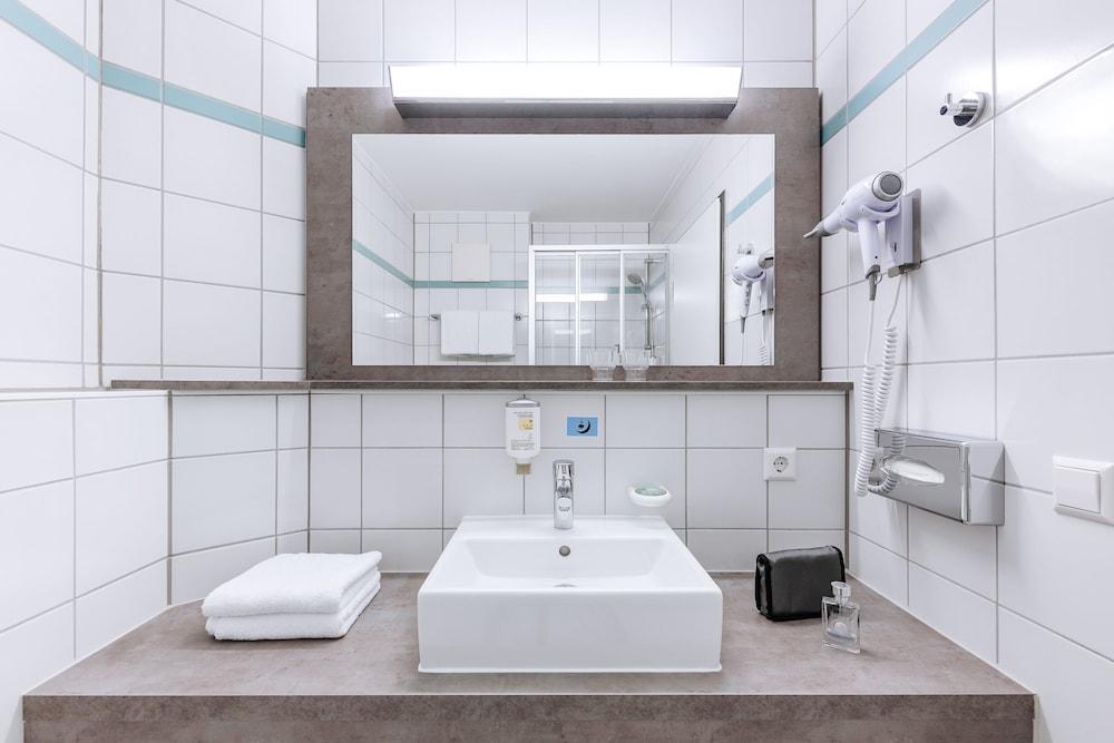 Ibis Styles Filderstadt Stuttgart Messe Dış mekan fotoğraf