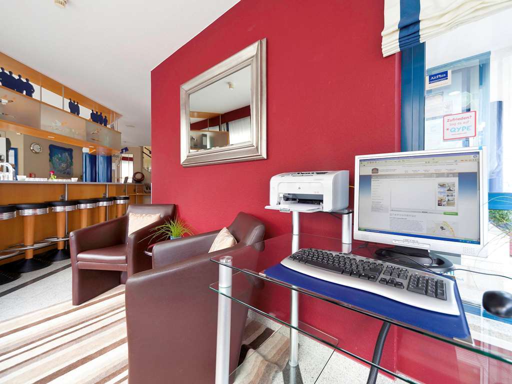 Ibis Styles Filderstadt Stuttgart Messe Restoran fotoğraf